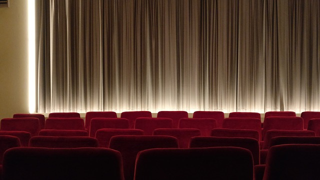 Filmové plátno, kino.jpg